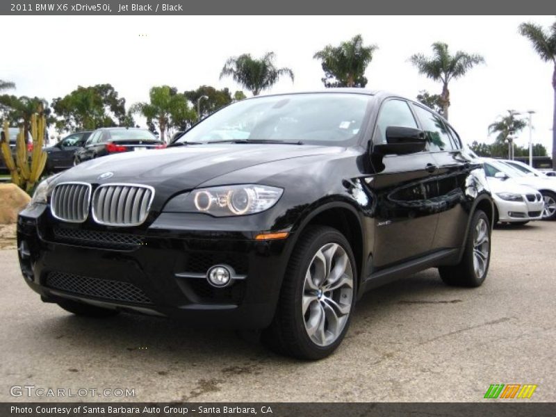 Front 3/4 View of 2011 X6 xDrive50i
