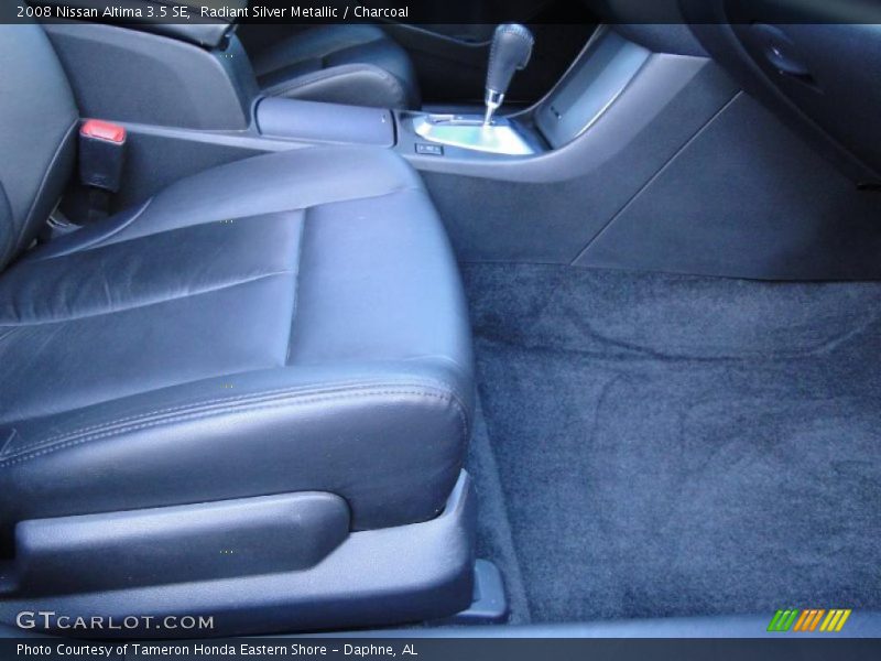 Radiant Silver Metallic / Charcoal 2008 Nissan Altima 3.5 SE