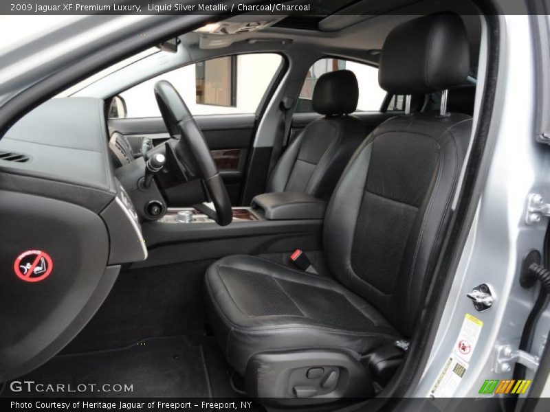 Liquid Silver Metallic / Charcoal/Charcoal 2009 Jaguar XF Premium Luxury