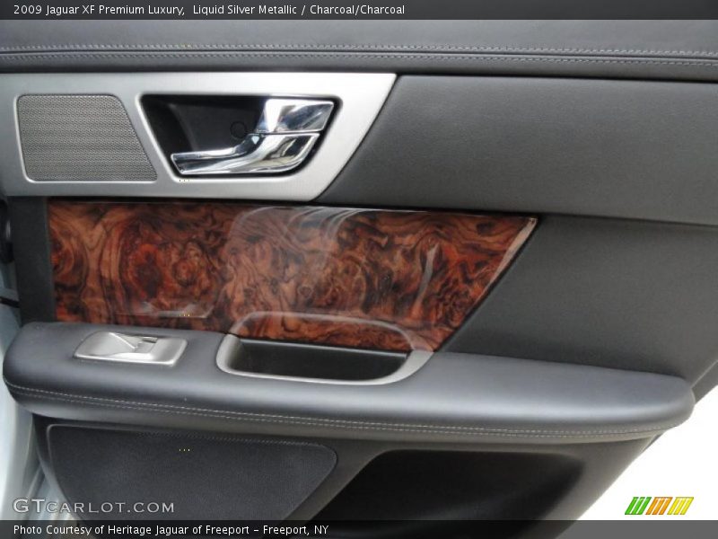 Liquid Silver Metallic / Charcoal/Charcoal 2009 Jaguar XF Premium Luxury
