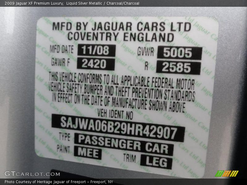 Liquid Silver Metallic / Charcoal/Charcoal 2009 Jaguar XF Premium Luxury