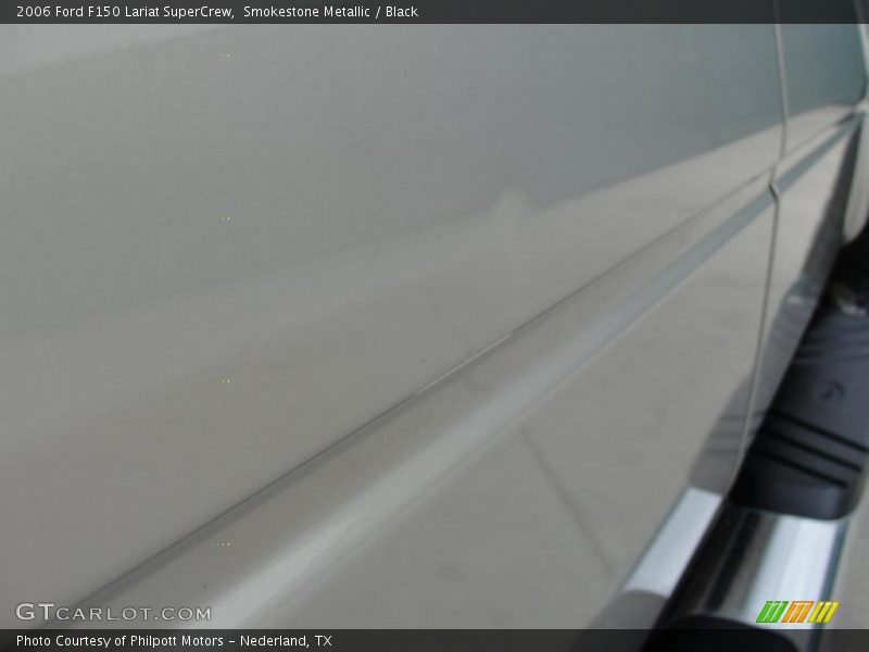 Smokestone Metallic / Black 2006 Ford F150 Lariat SuperCrew