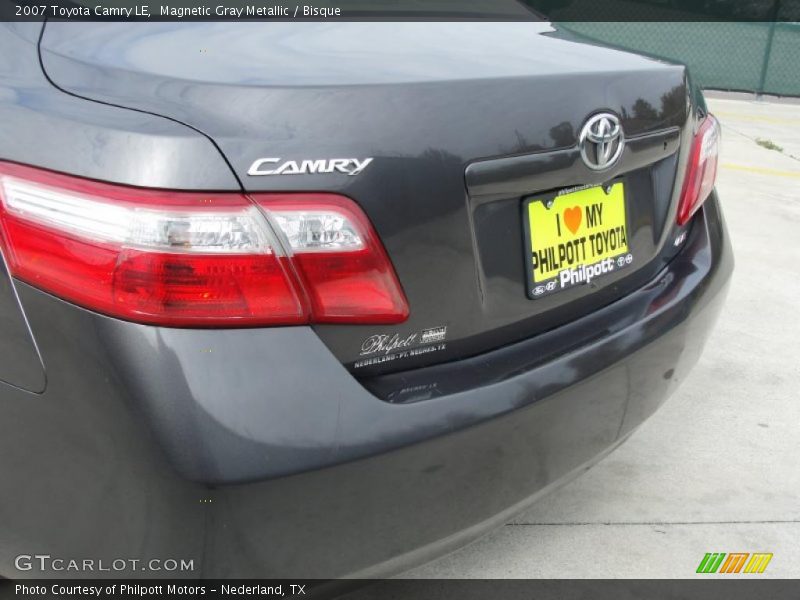 Magnetic Gray Metallic / Bisque 2007 Toyota Camry LE