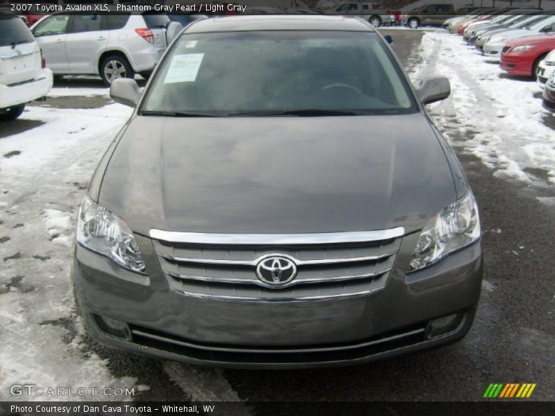 Phantom Gray Pearl / Light Gray 2007 Toyota Avalon XLS