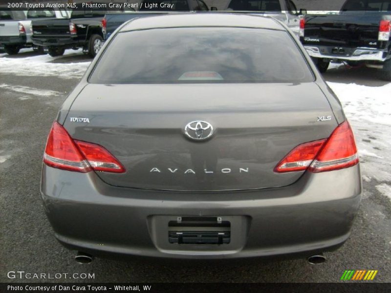 Phantom Gray Pearl / Light Gray 2007 Toyota Avalon XLS