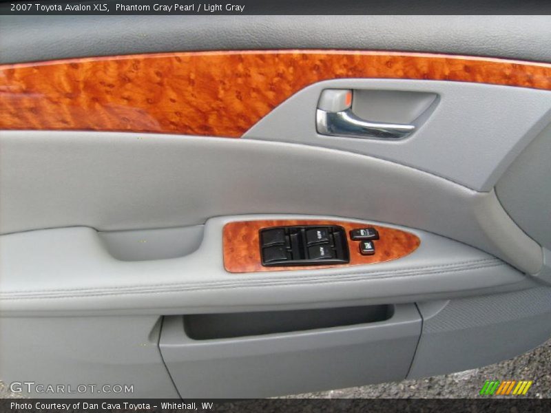 Phantom Gray Pearl / Light Gray 2007 Toyota Avalon XLS