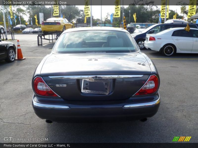Quartz Metallic / Dove 2004 Jaguar XJ XJ8