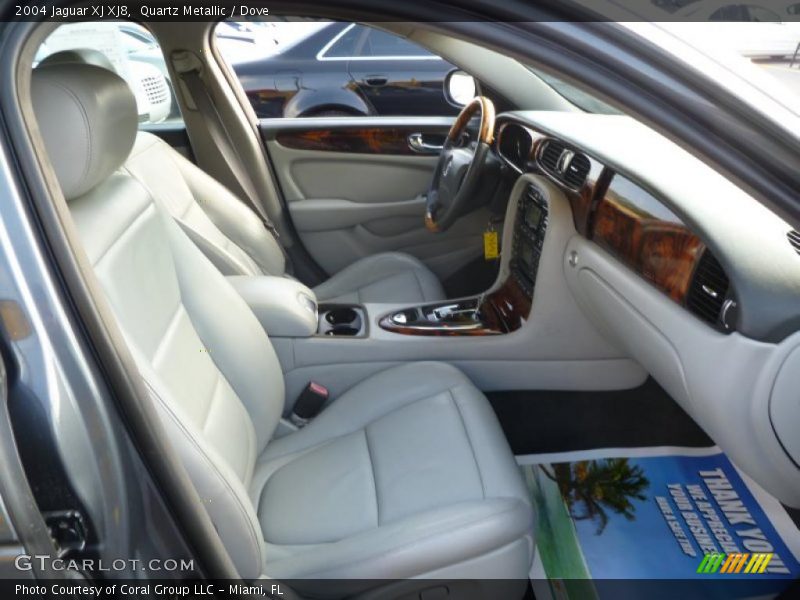 Quartz Metallic / Dove 2004 Jaguar XJ XJ8