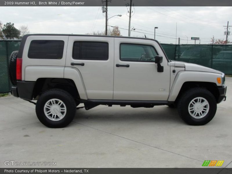 Birch White / Ebony/Pewter 2009 Hummer H3