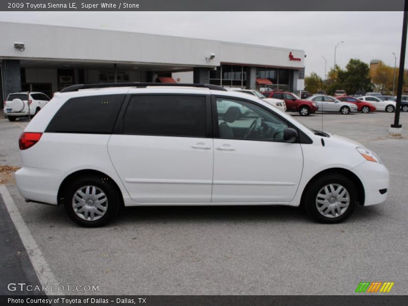 Super White / Stone 2009 Toyota Sienna LE