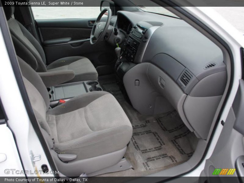 Super White / Stone 2009 Toyota Sienna LE