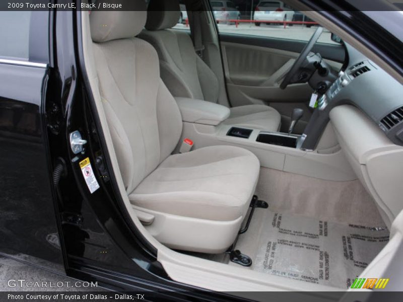 Black / Bisque 2009 Toyota Camry LE
