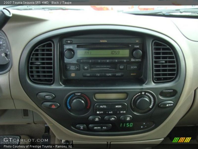 Black / Taupe 2007 Toyota Sequoia SR5 4WD