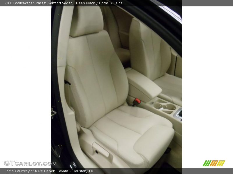Deep Black / Cornsilk Beige 2010 Volkswagen Passat Komfort Sedan