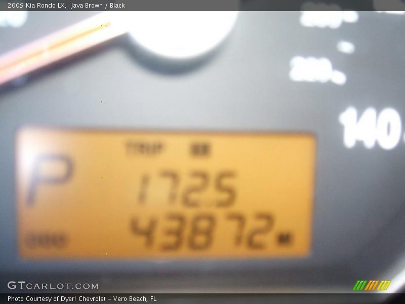 Java Brown / Black 2009 Kia Rondo LX