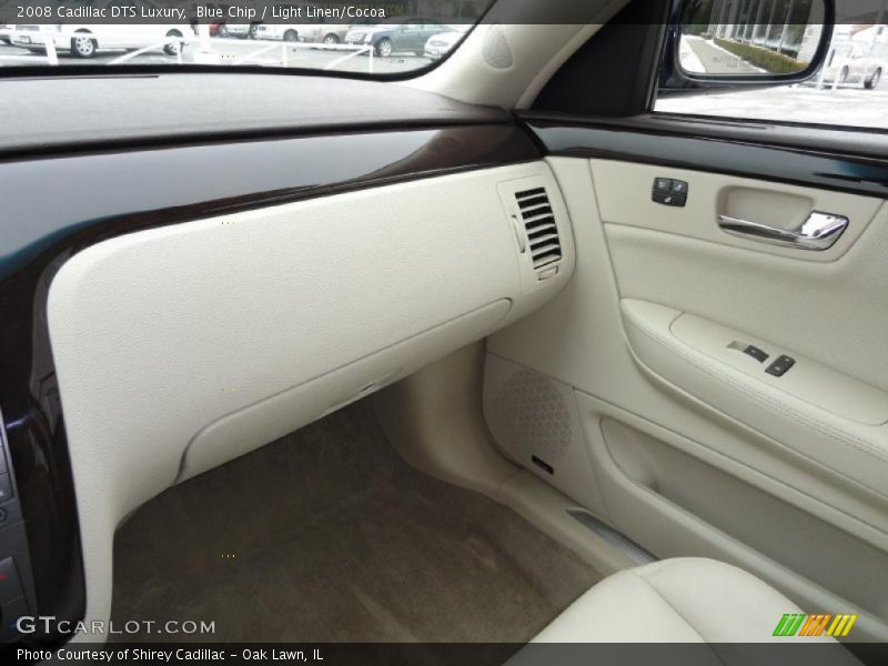 Blue Chip / Light Linen/Cocoa 2008 Cadillac DTS Luxury
