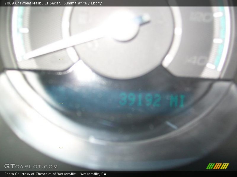 Summit White / Ebony 2009 Chevrolet Malibu LT Sedan