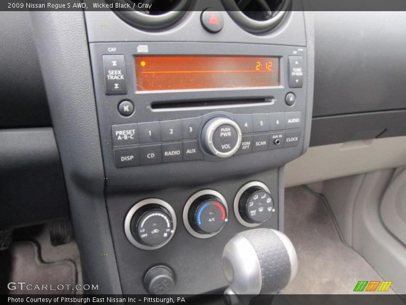 Wicked Black / Gray 2009 Nissan Rogue S AWD