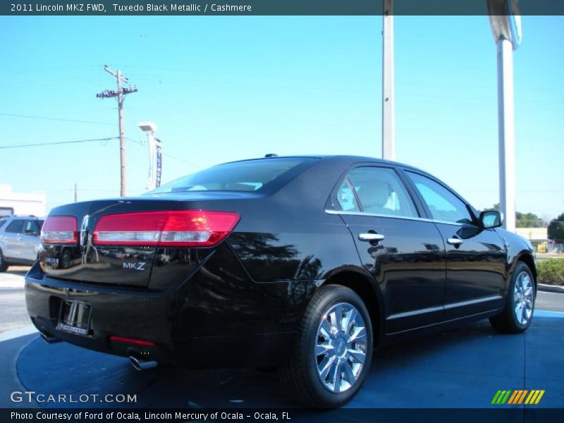 Tuxedo Black Metallic / Cashmere 2011 Lincoln MKZ FWD