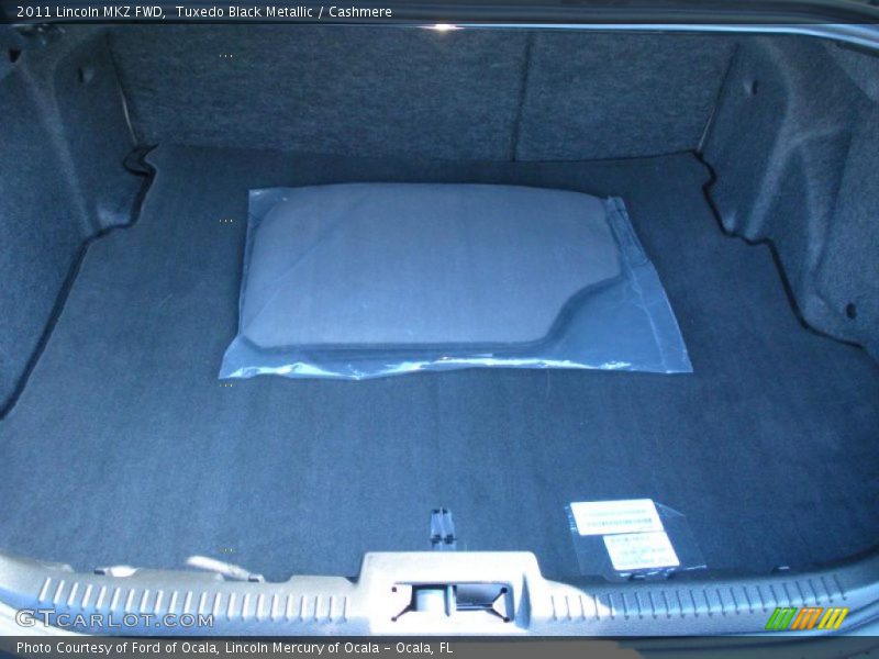 Tuxedo Black Metallic / Cashmere 2011 Lincoln MKZ FWD