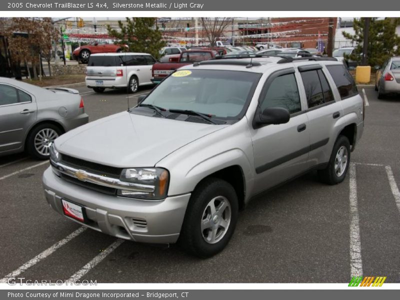 Silverstone Metallic / Light Gray 2005 Chevrolet TrailBlazer LS 4x4