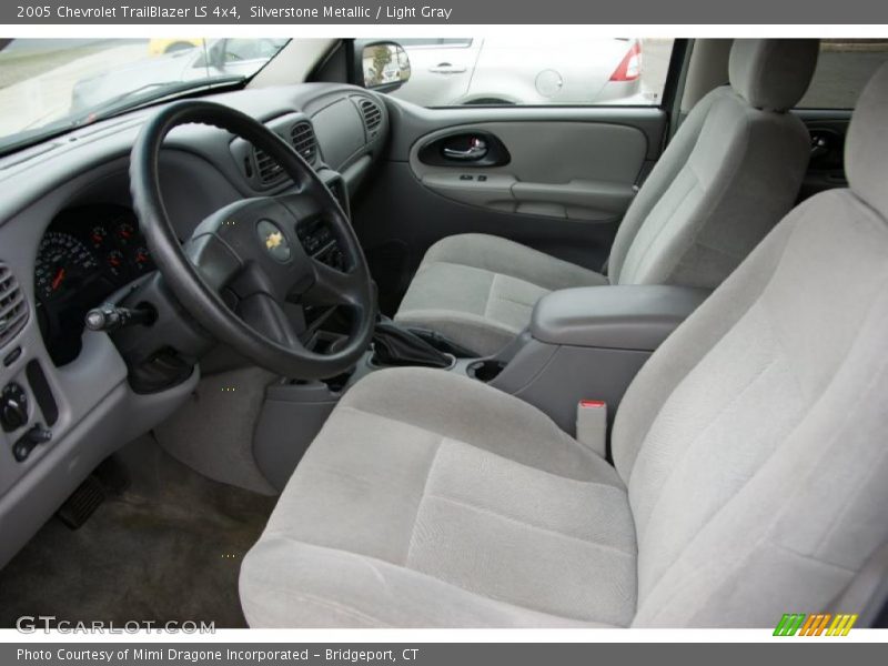 Silverstone Metallic / Light Gray 2005 Chevrolet TrailBlazer LS 4x4