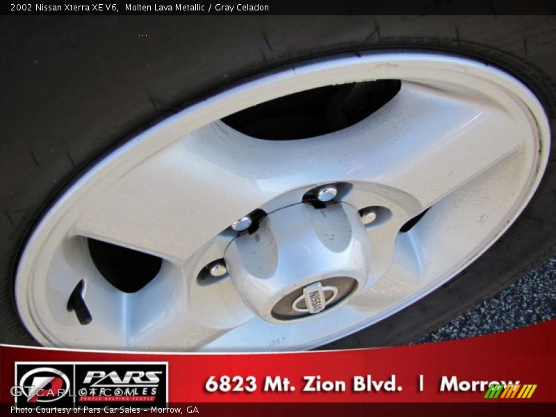 Molten Lava Metallic / Gray Celadon 2002 Nissan Xterra XE V6