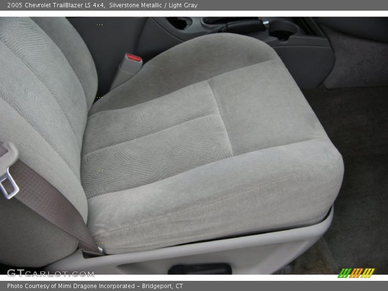 Silverstone Metallic / Light Gray 2005 Chevrolet TrailBlazer LS 4x4