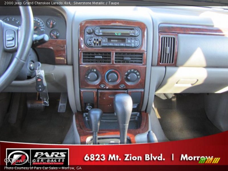 Silverstone Metallic / Taupe 2000 Jeep Grand Cherokee Laredo 4x4