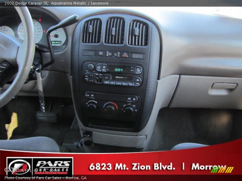 Aquamarine Metallic / Sandstone 2002 Dodge Caravan SE