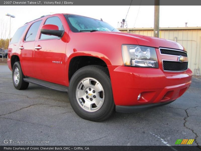Front 3/4 View of 2007 Tahoe LT