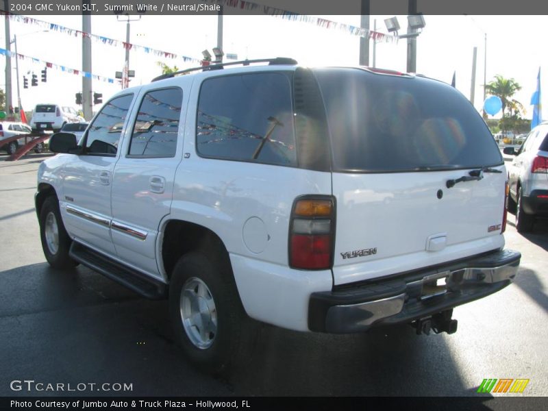 Summit White / Neutral/Shale 2004 GMC Yukon SLT