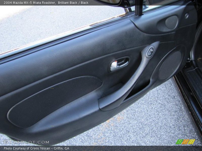 Brilliant Black / Black 2004 Mazda MX-5 Miata Roadster