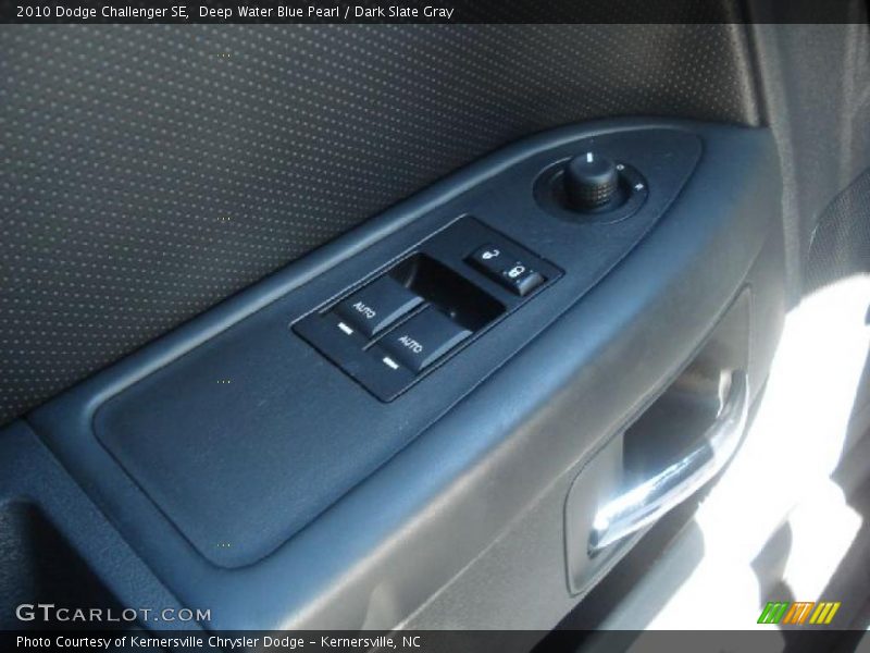 Deep Water Blue Pearl / Dark Slate Gray 2010 Dodge Challenger SE