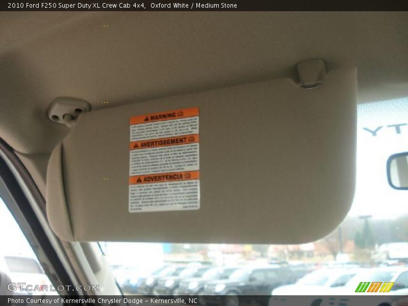 Oxford White / Medium Stone 2010 Ford F250 Super Duty XL Crew Cab 4x4