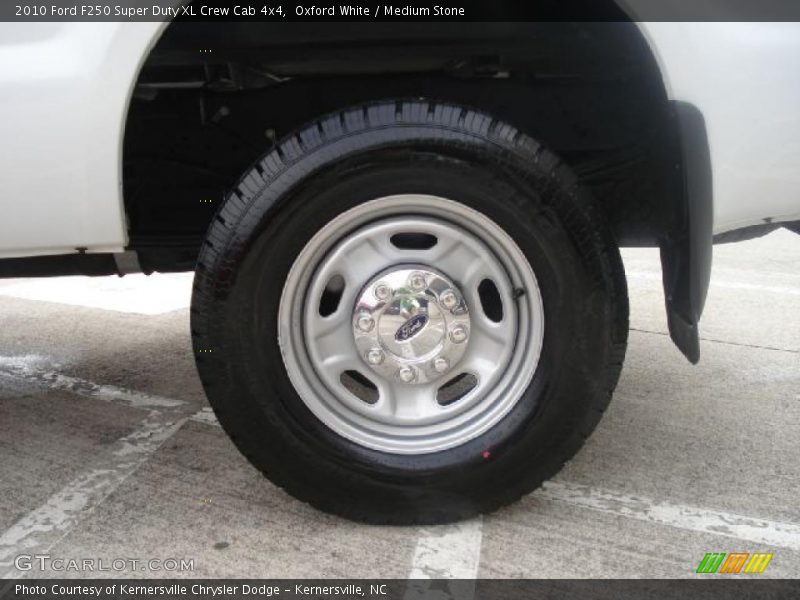 Oxford White / Medium Stone 2010 Ford F250 Super Duty XL Crew Cab 4x4