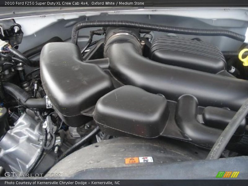 Oxford White / Medium Stone 2010 Ford F250 Super Duty XL Crew Cab 4x4