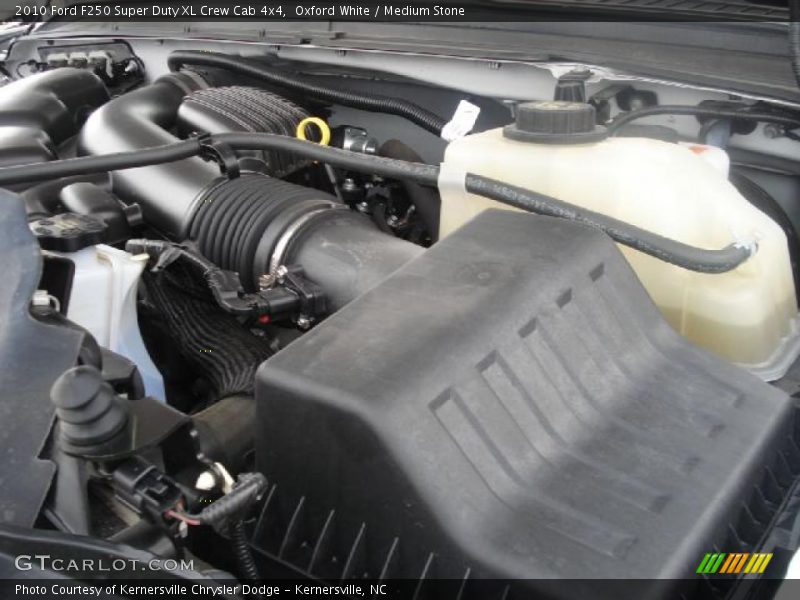 Oxford White / Medium Stone 2010 Ford F250 Super Duty XL Crew Cab 4x4