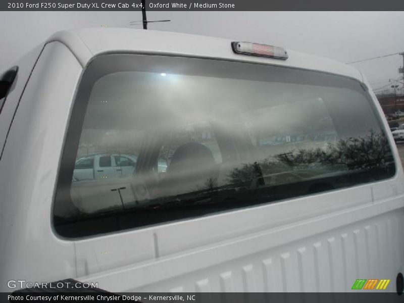 Oxford White / Medium Stone 2010 Ford F250 Super Duty XL Crew Cab 4x4