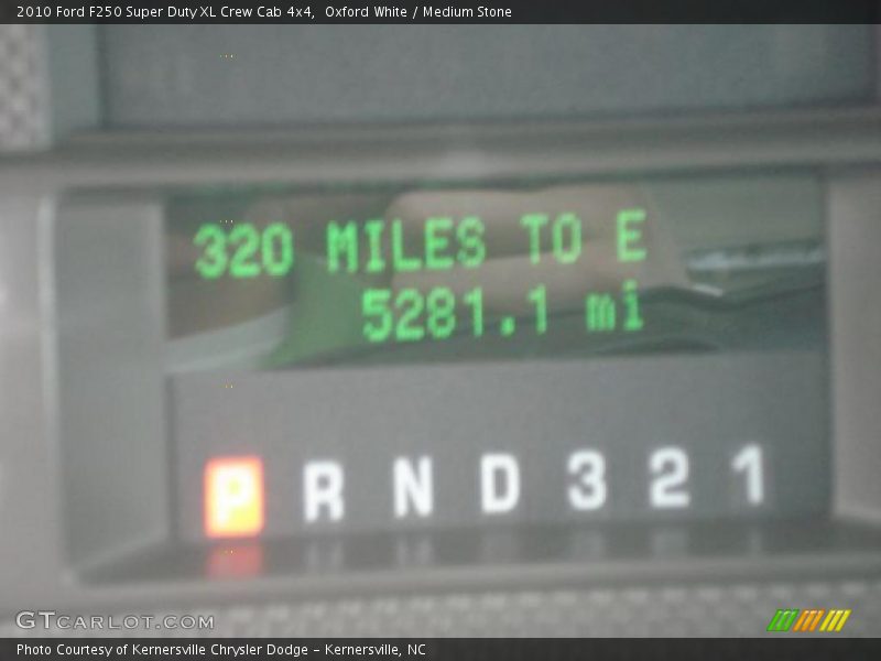 Oxford White / Medium Stone 2010 Ford F250 Super Duty XL Crew Cab 4x4