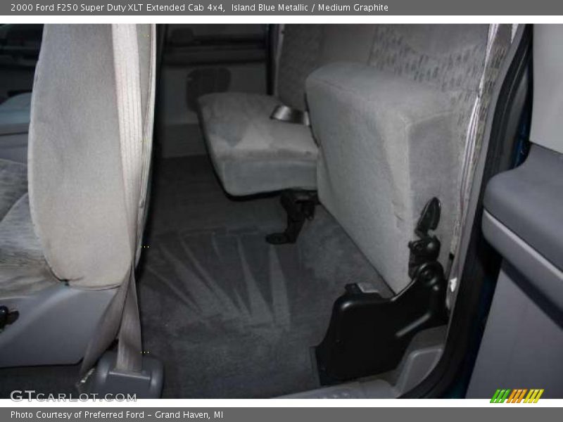 Island Blue Metallic / Medium Graphite 2000 Ford F250 Super Duty XLT Extended Cab 4x4