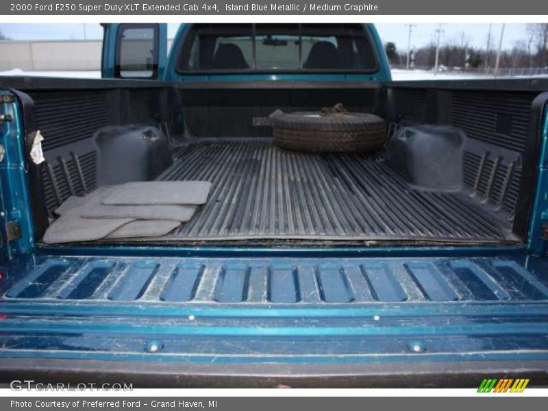 Island Blue Metallic / Medium Graphite 2000 Ford F250 Super Duty XLT Extended Cab 4x4