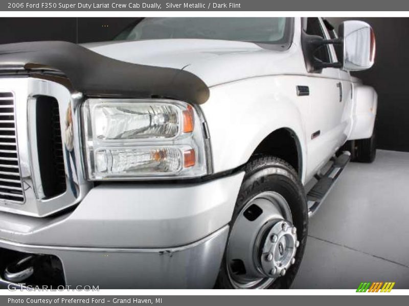 Silver Metallic / Dark Flint 2006 Ford F350 Super Duty Lariat Crew Cab Dually