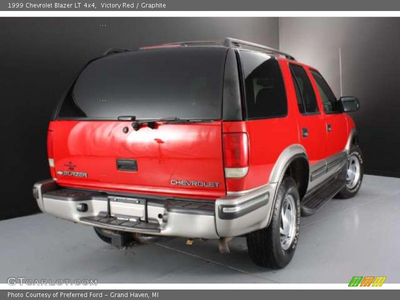 Victory Red / Graphite 1999 Chevrolet Blazer LT 4x4