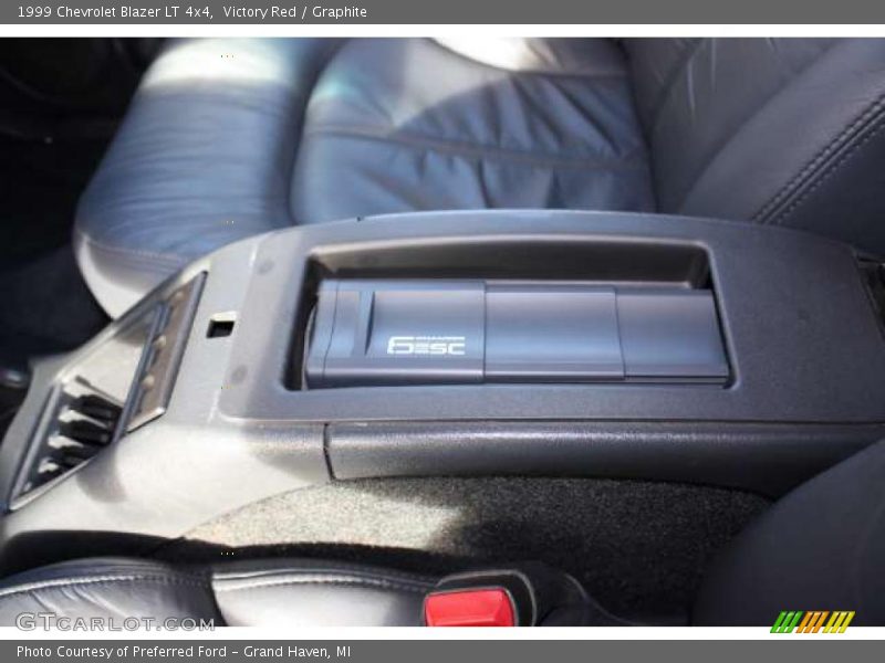 Victory Red / Graphite 1999 Chevrolet Blazer LT 4x4