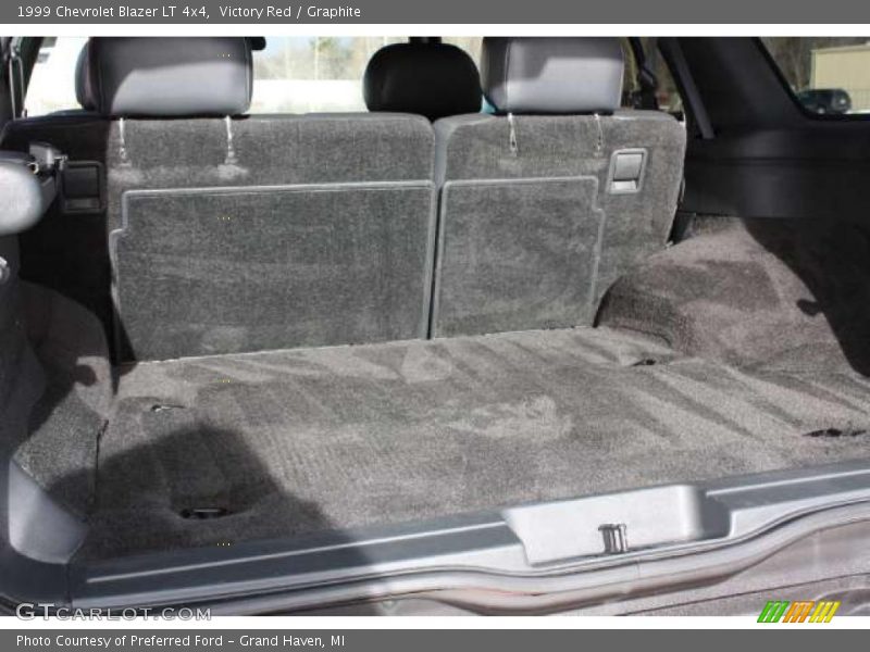 Victory Red / Graphite 1999 Chevrolet Blazer LT 4x4