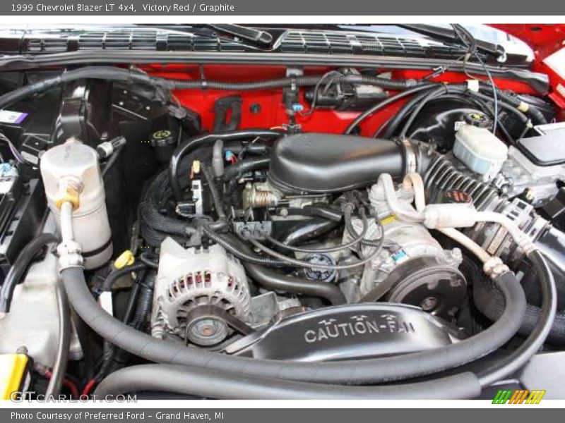 Victory Red / Graphite 1999 Chevrolet Blazer LT 4x4