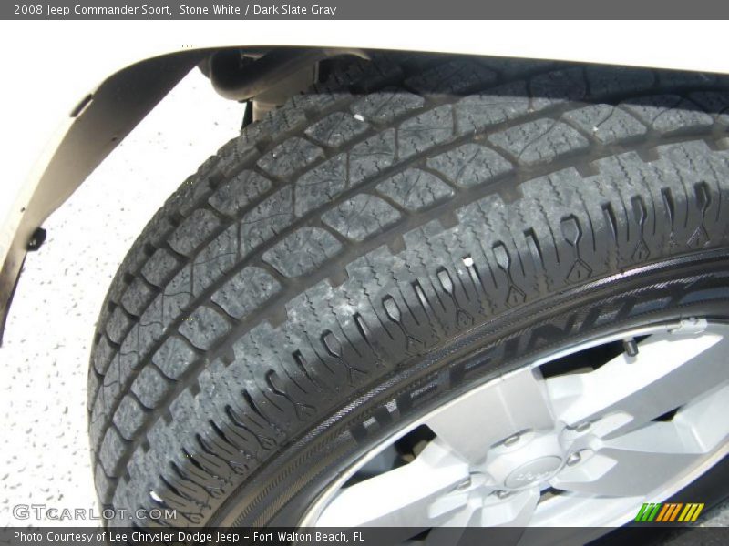 Stone White / Dark Slate Gray 2008 Jeep Commander Sport