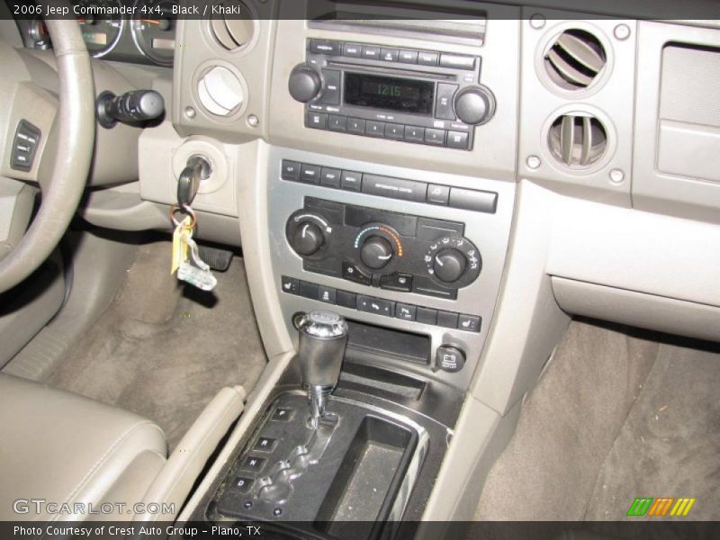 Black / Khaki 2006 Jeep Commander 4x4