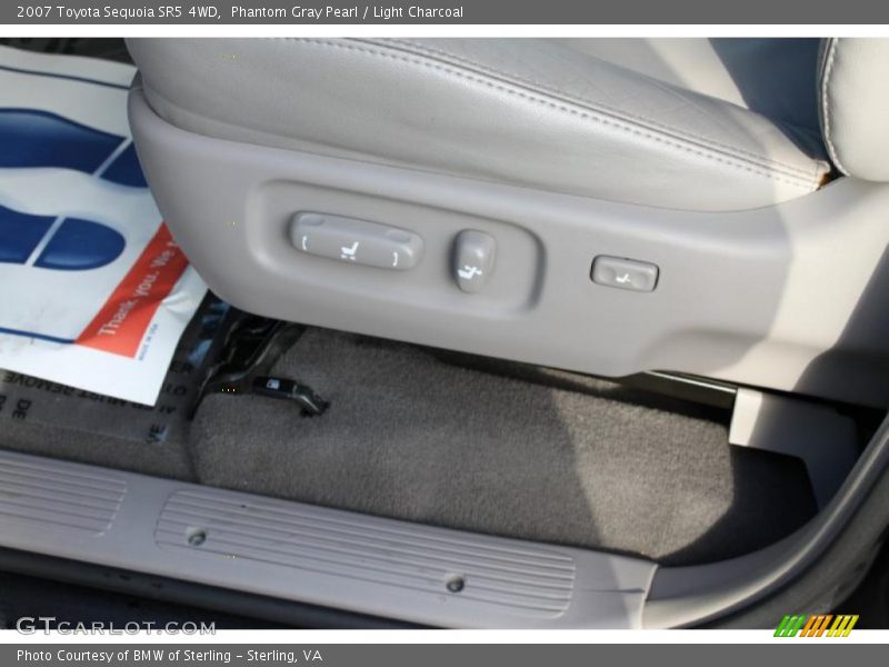Phantom Gray Pearl / Light Charcoal 2007 Toyota Sequoia SR5 4WD